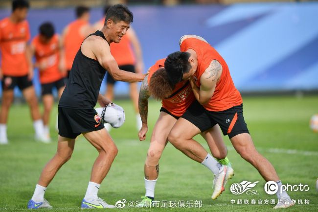 老爷子愿意弥补自己、同意让自己回国，这就等于是准备恢复自己继承人的身份。